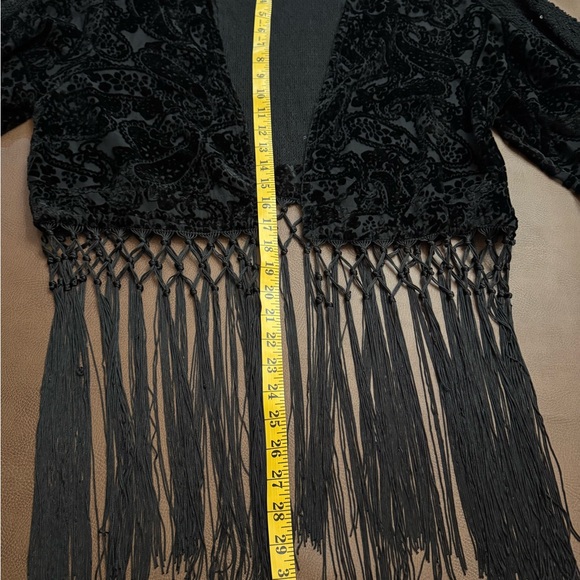 Miss Me - Velvet Fringe Kimono - Amazing quality, unique find! Size Small - Picture 12 of 13